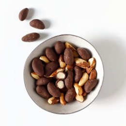 Orzechy brazylijskie w ciemnej czekoladzie 70%