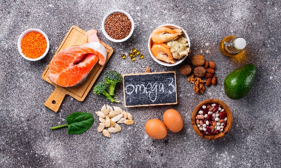 Jakie tłuszcze warto jeść? Omega-3, omega-6 i omega-9 w codziennej diecie